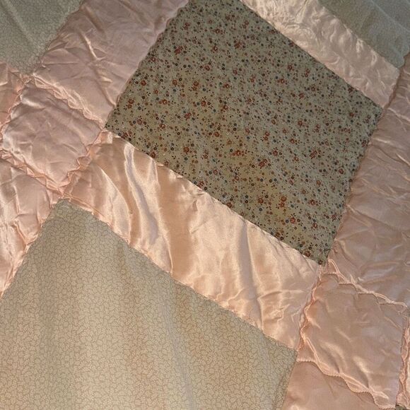 Vintage 1950’s 1960’s Pink Quilted King Size Comforter Blanket 109”X90” - Picture 9 of 12